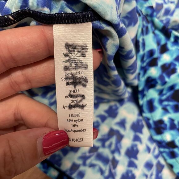 Athleta Tara Halter Tankini Top Blue Tie Dye Size 32D/DD Small Swim Suit Modest - Picture 8 of 8